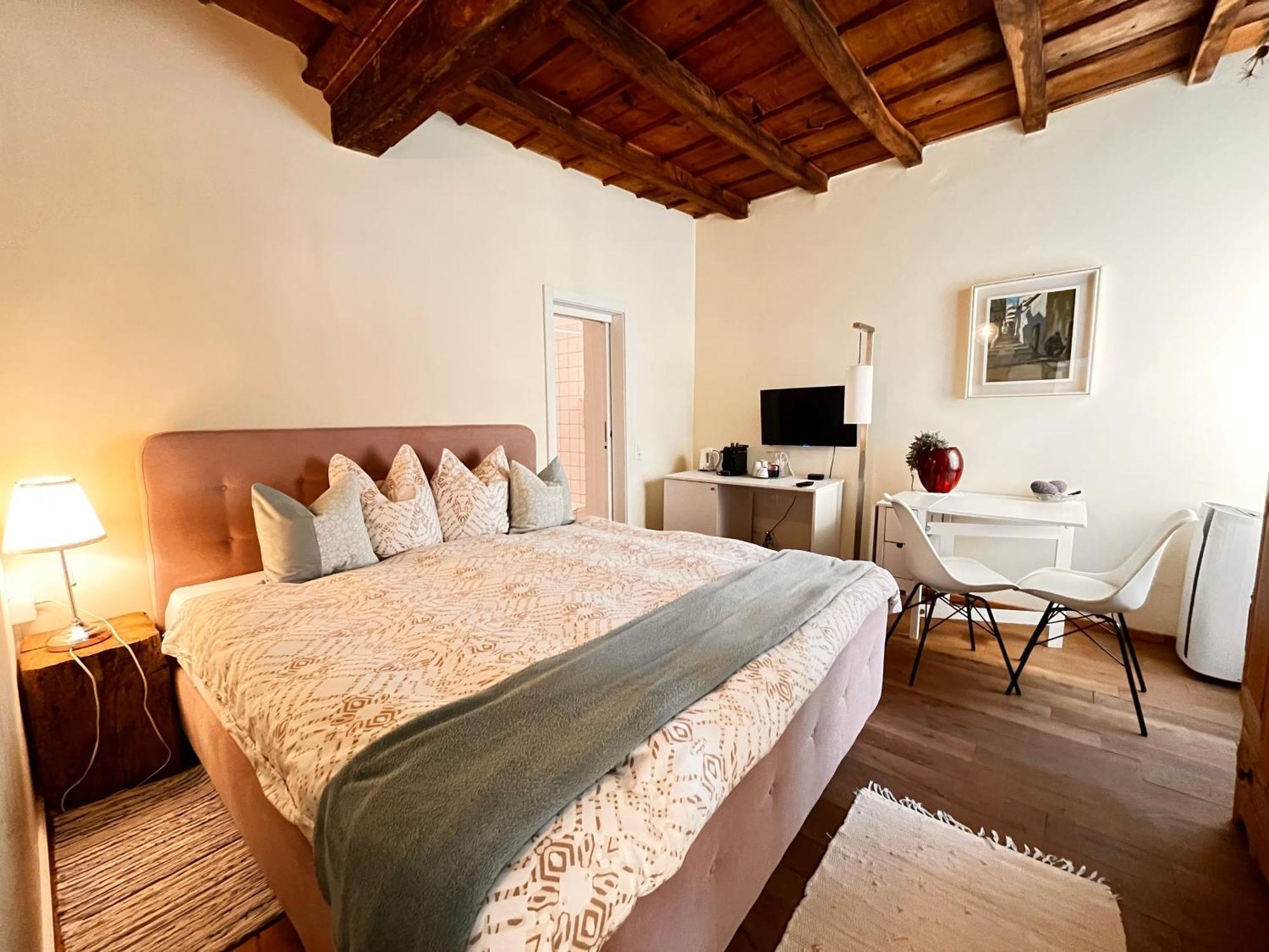 Romantico Palazzo Dei Ulivi Purasca Eksteriør bilde