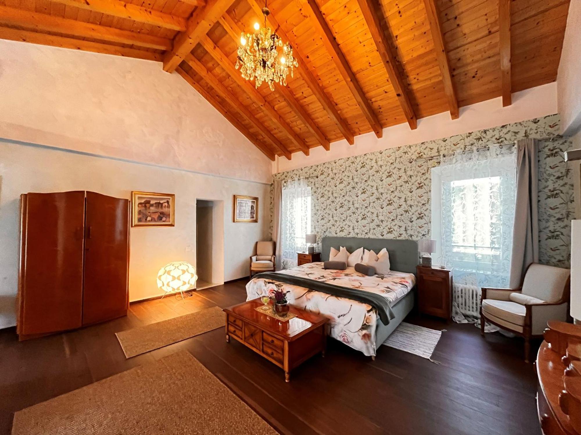 Romantico Palazzo Dei Ulivi Purasca Eksteriør bilde